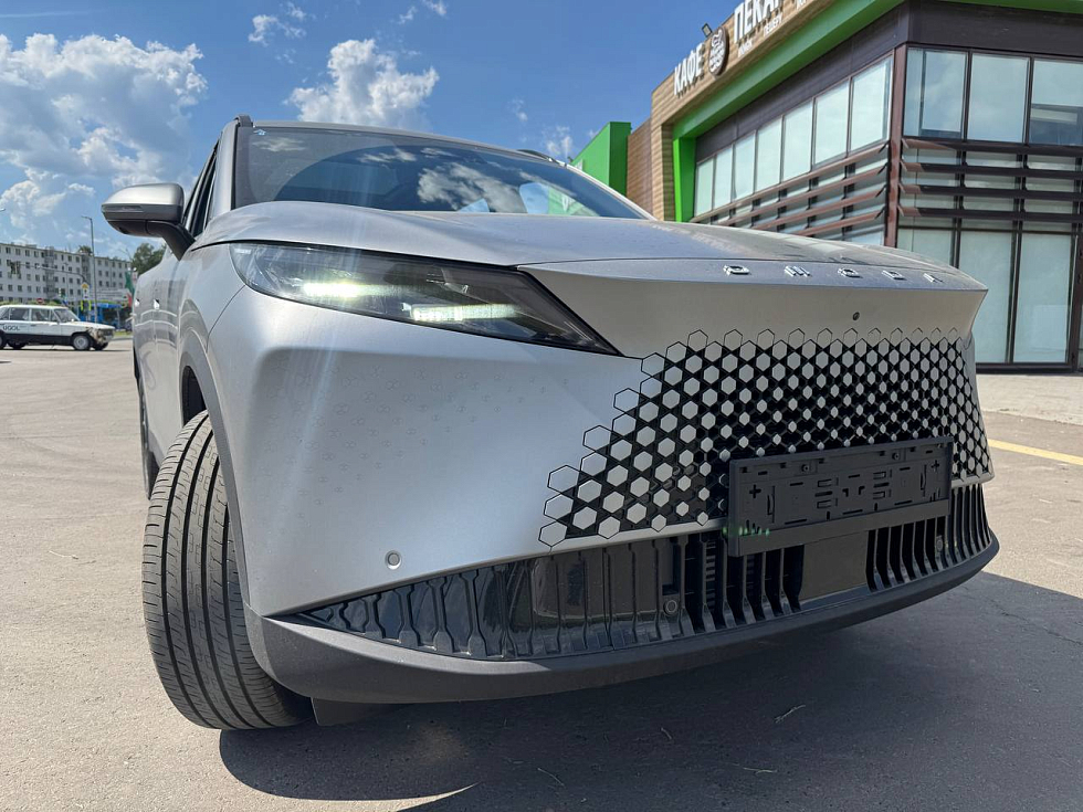 Geely Atlas Люкс, белый