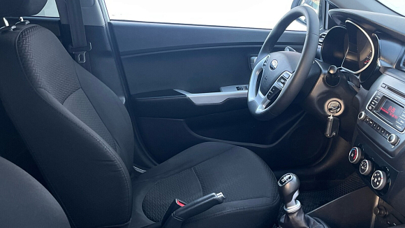 Kia Rio Comfort, 2016 года, пробег 127612 км