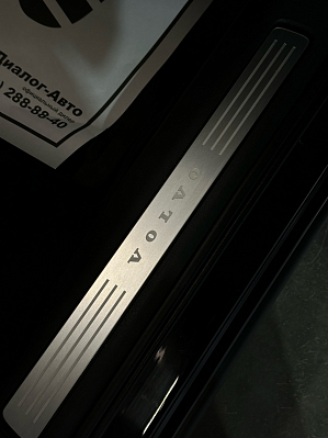 Volvo XC60 Inscription, 2018 года, пробег 52500 км