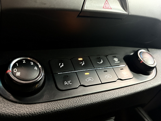 Kia Sportage Comfort, 2015 года, пробег 208000 км