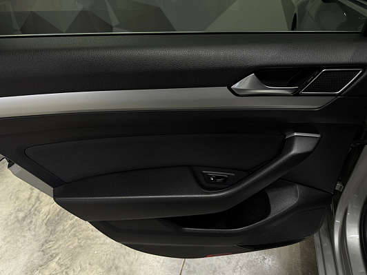 Volkswagen Passat, 2017 года, пробег 146147 км