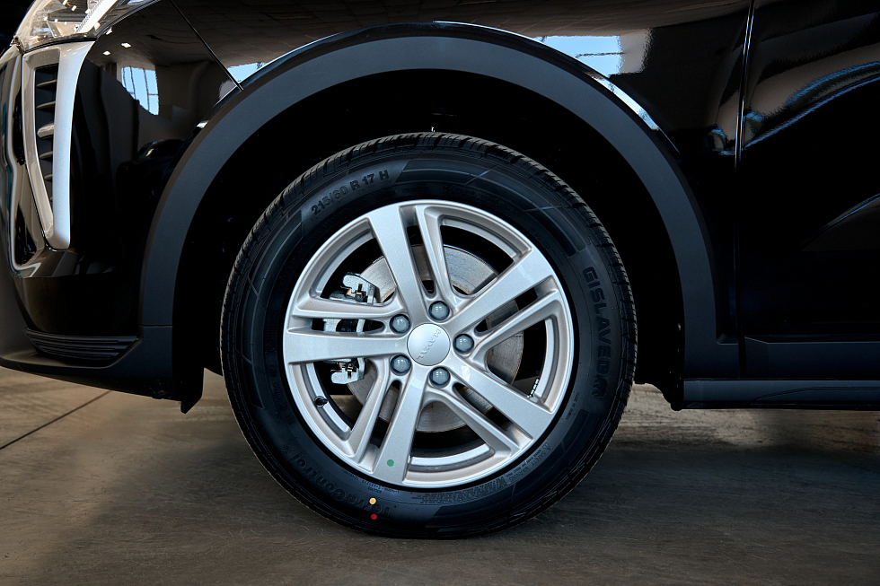 Haval Jolion Оптимум, черный