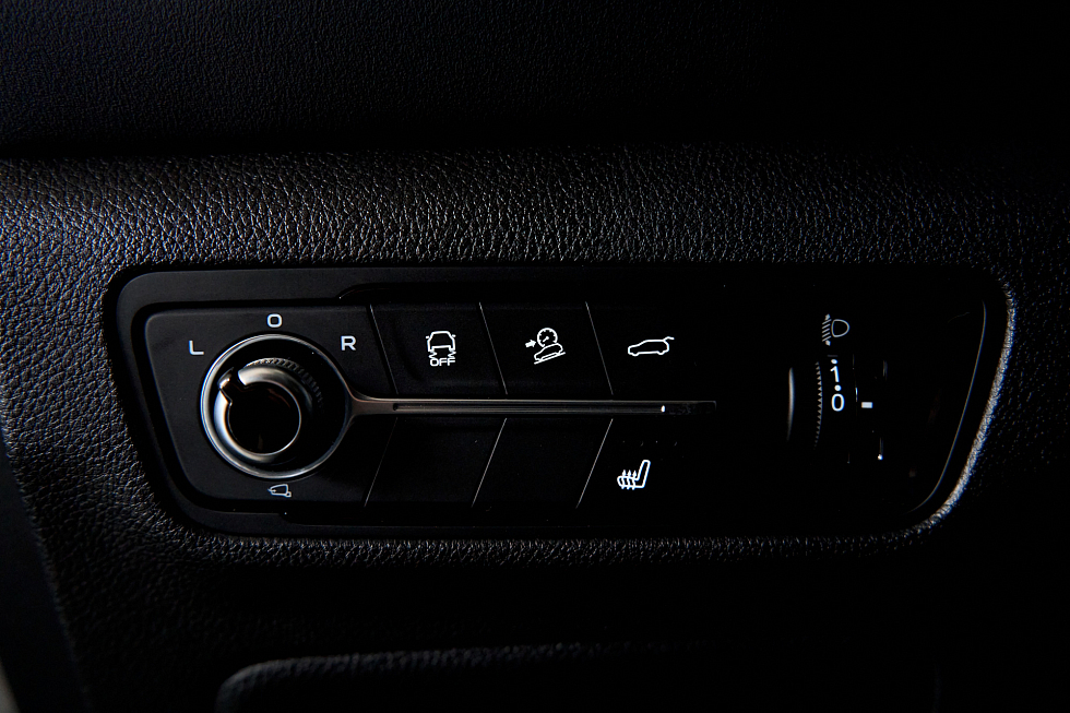 Changan CS75 Pro Техно 5 мест, серый