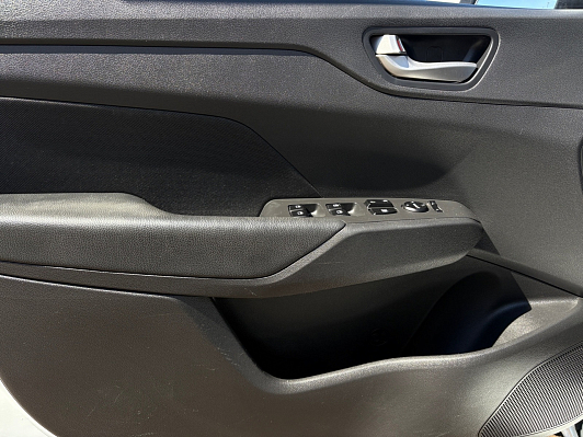 Hyundai Solaris Comfort, 2017 года, пробег 164900 км
