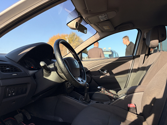 Renault Megane, 2010 года, пробег 193966 км