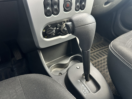 Renault Sandero, 2012 года, пробег 206000 км