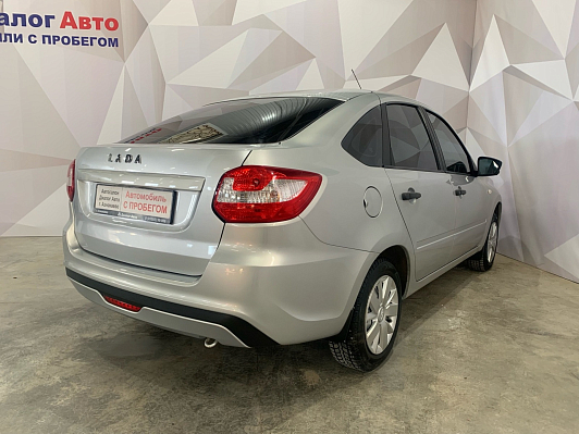 Lada (ВАЗ) Granta Standard, 2019 года, пробег 68000 км