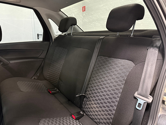 Lada (ВАЗ) Granta Comfort, 2019 года, пробег 130000 км