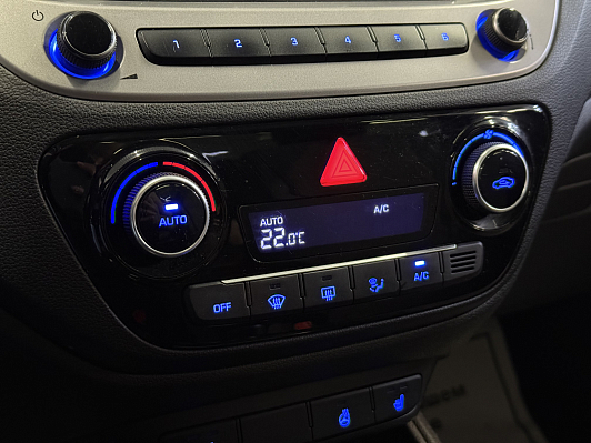 Hyundai Solaris Elegance, 2017 года, пробег 120400 км