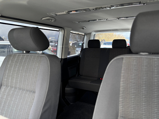 Volkswagen Caravelle Comfortline, 2016 года, пробег 87813 км