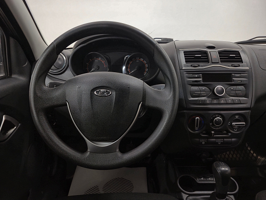 Lada (ВАЗ) Granta, 2019 года, пробег 157195 км