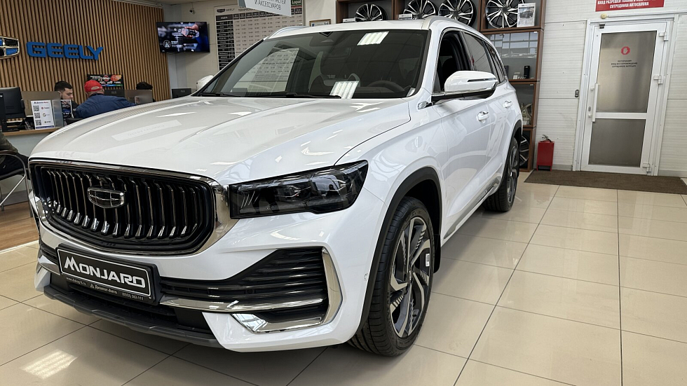 Geely Monjaro Флагман, белый
