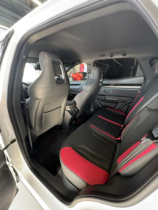 JETOUR DASHING Комфорт, белый