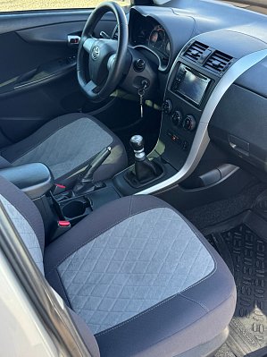 Toyota Corolla, 2011 года, пробег 196682 км