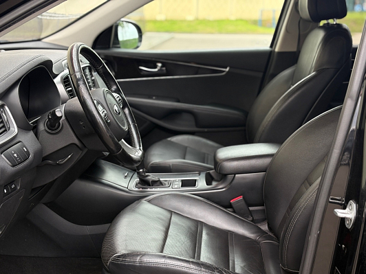 Kia Sorento Prestige 2015, 2016 года, пробег 267000 км