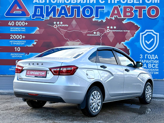 Lada (ВАЗ) Vesta 50 Anniversary, 2017 года, пробег 42800 км