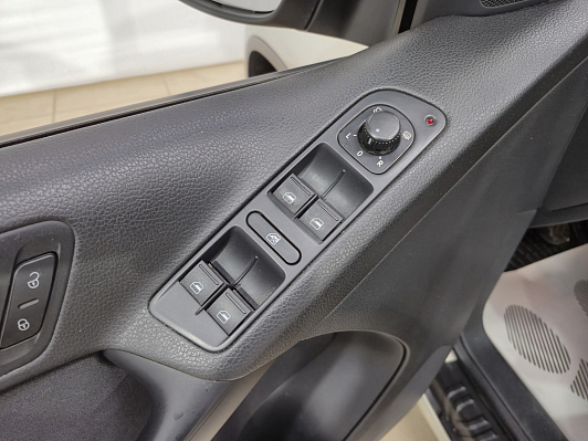 Volkswagen Tiguan, 2013 года, пробег 171101 км