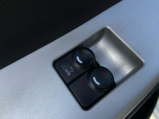 Hyundai Solaris Active, 2013 года, пробег 285000 км