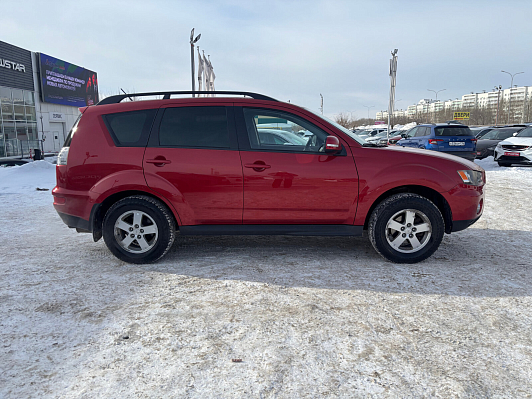 Mitsubishi Outlander Instyle, 2010 года, пробег 159500 км