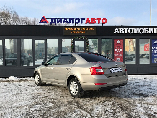 Skoda Octavia Hockey Edition, 2017 года, пробег 215000 км