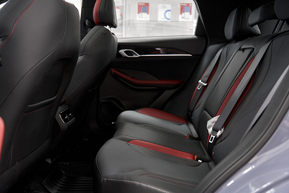 Geely Coolray Flagship, серый