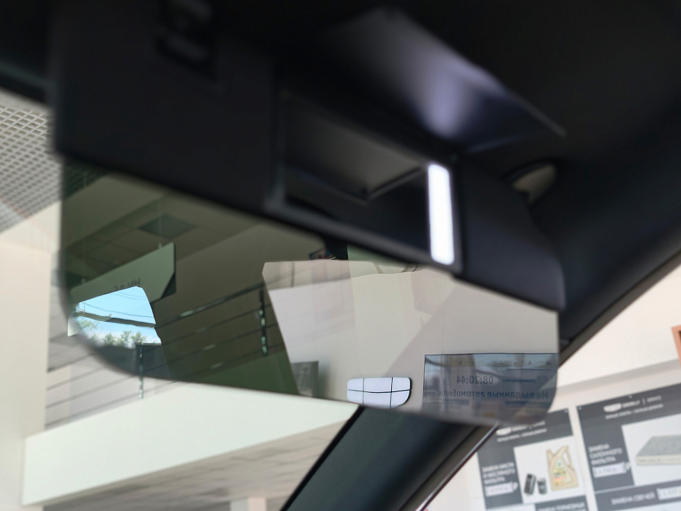 Geely Coolray Эксклюзив, серый
