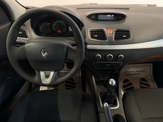 Renault Megane, 2010 года, пробег 216000 км