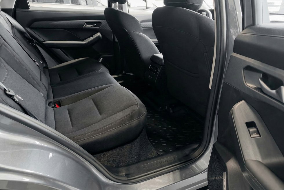 Haval Jolion Оптимум, серый