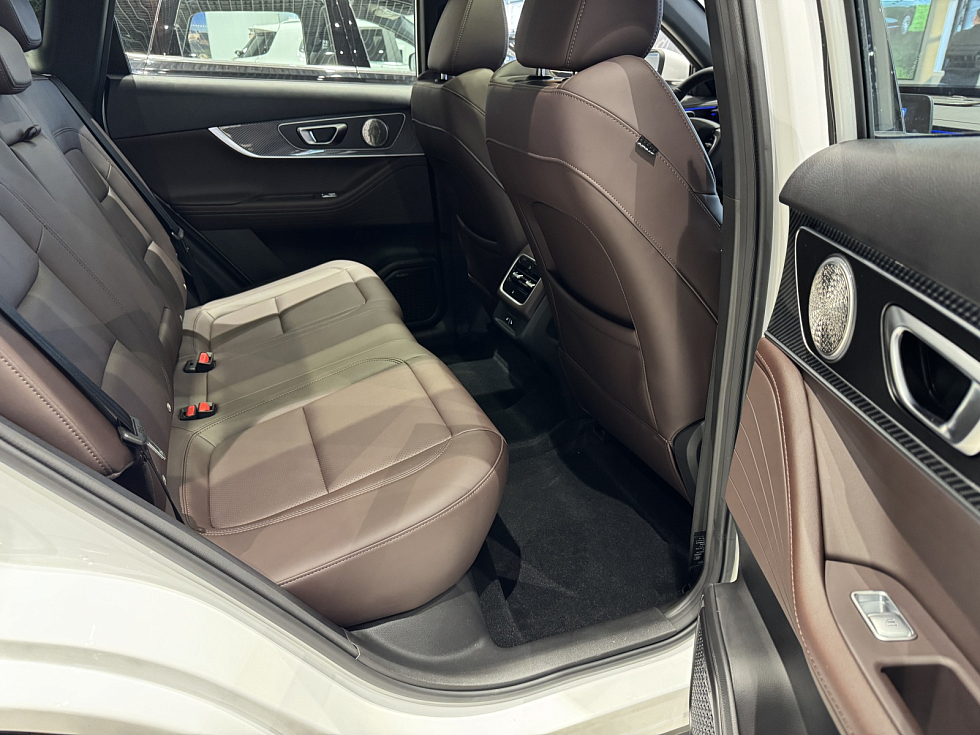 Chery Tiggo 7L Ultra, белый