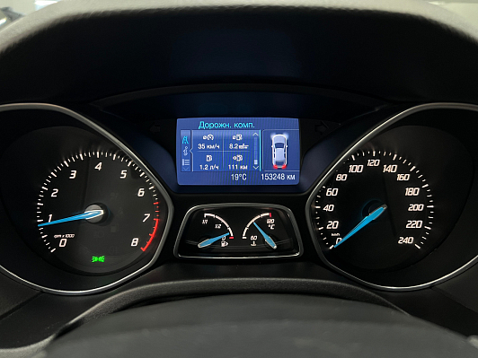 Ford Focus Titanium, 2011 года, пробег 153248 км
