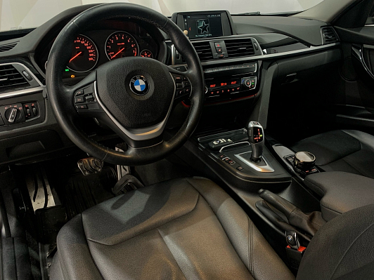 BMW 3 серии, 2018 года, пробег 57567 км