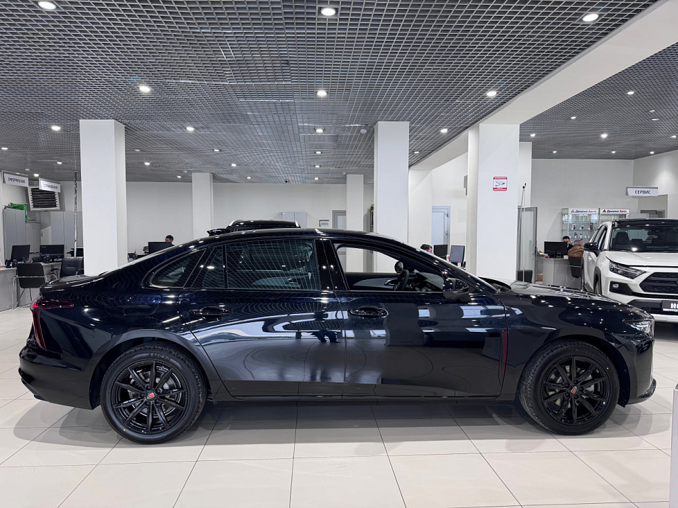 Hongqi H5 Black Edition, черный