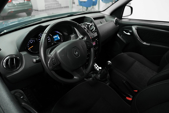 Renault Duster Privilege, 2016 года, пробег 147000 км