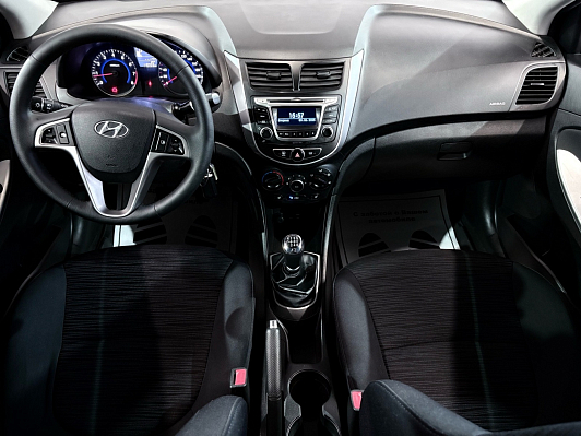 Hyundai Solaris Super Series-IV, 2015 года, пробег 119000 км