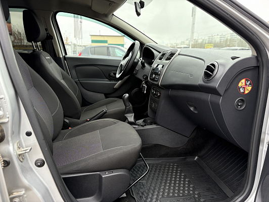 Renault Sandero Stepway Life, 2019 года, пробег 62658 км