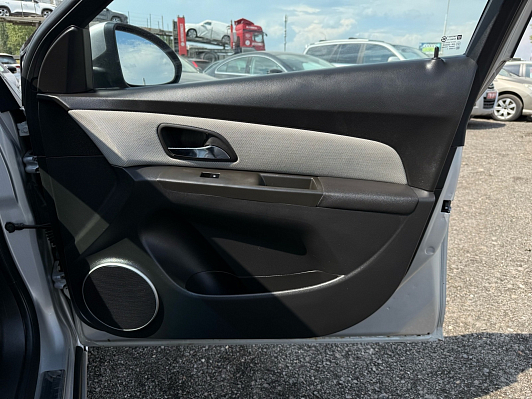 Chevrolet Cruze LS, 2012 года, пробег 197500 км