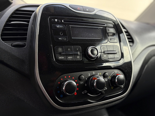 Renault Kaptur Drive, 2016 года, пробег 196872 км