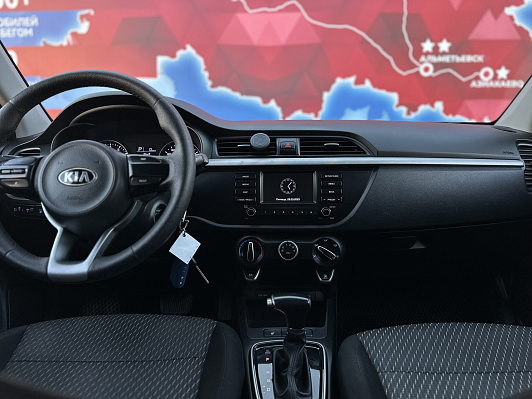 Kia Rio Comfort, 2017 года, пробег 128050 км