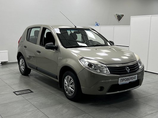 Renault Sandero Expression, 2011 года, пробег 137000 км
