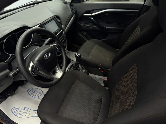 Lada (ВАЗ) Vesta Comfort Multimedia, 2017 года, пробег 168306 км