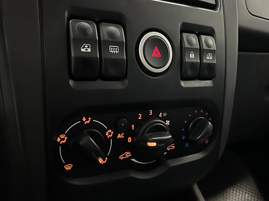 Lada (ВАЗ) Largus, 2013 года, пробег 141500 км
