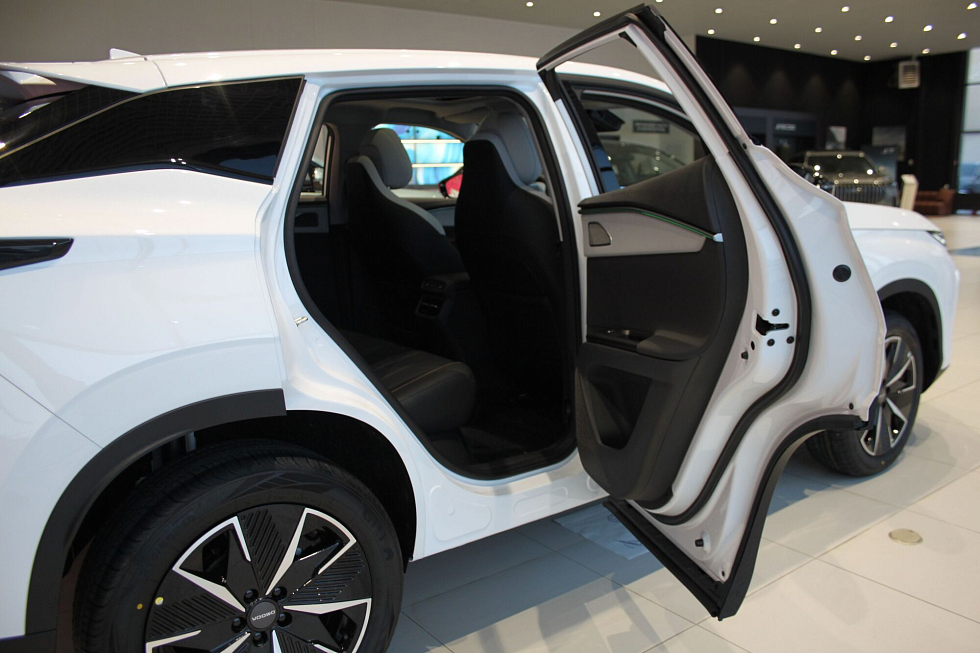 Omoda C5 , белый