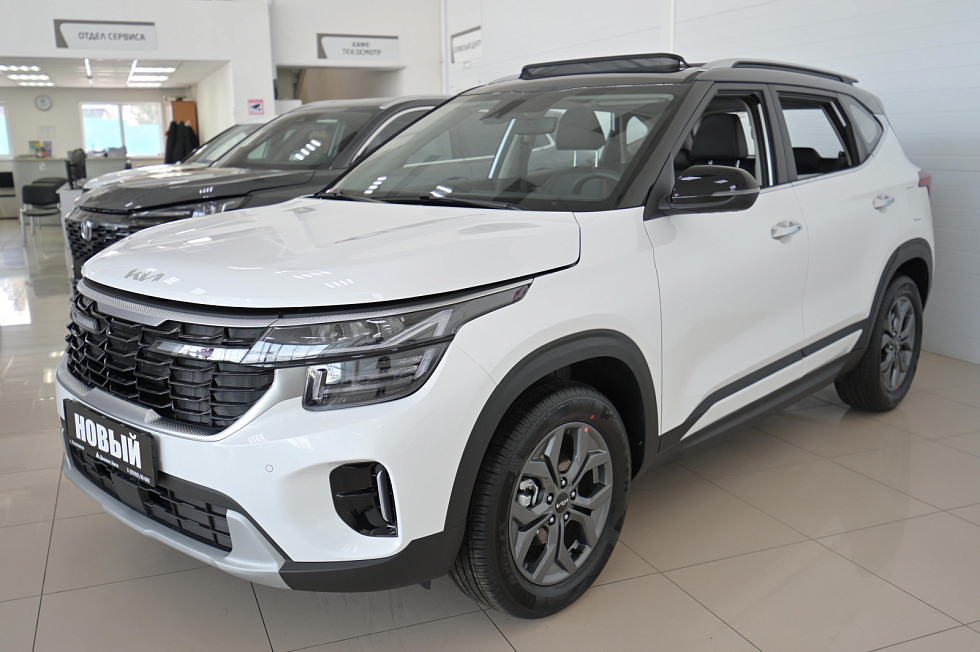 Kia Seltos Deluxe Edition, белый