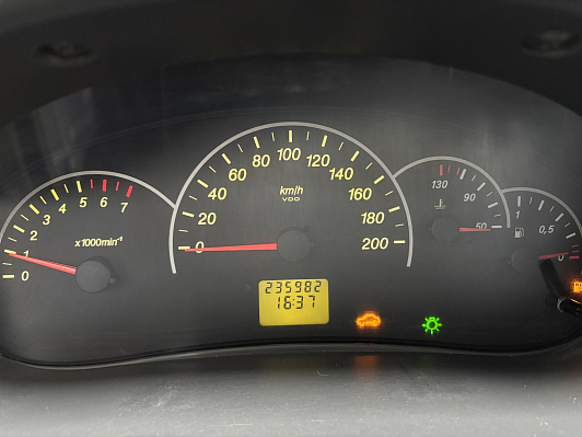Lada (ВАЗ) Priora, 2010 года, пробег 235982 км