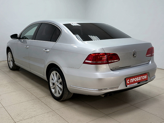 Volkswagen Passat Highline, 2011 года, пробег 225874 км