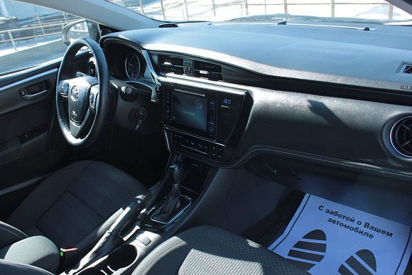 Toyota Corolla, 2018 года, пробег 123927 км