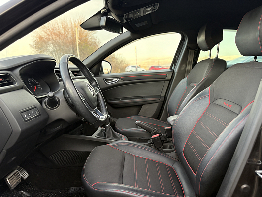 Renault Arkana Prime, 2021 года, пробег 94284 км