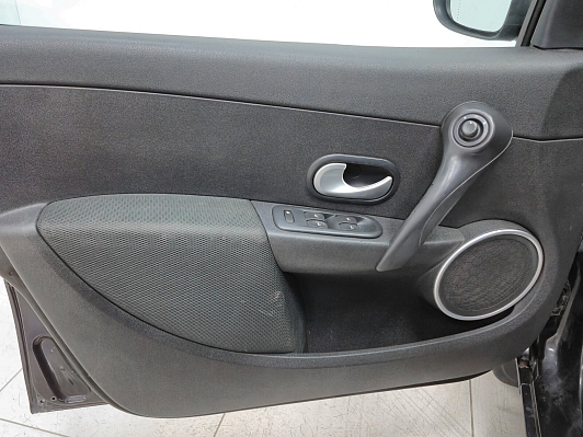 Renault Clio, 2009 года, пробег 212800 км