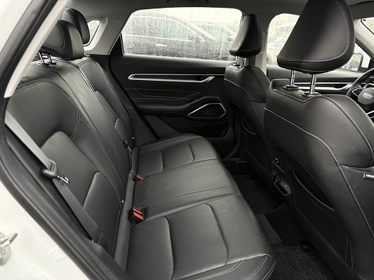 Geely Emgrand Flagship, 2024 года, пробег 46234 км