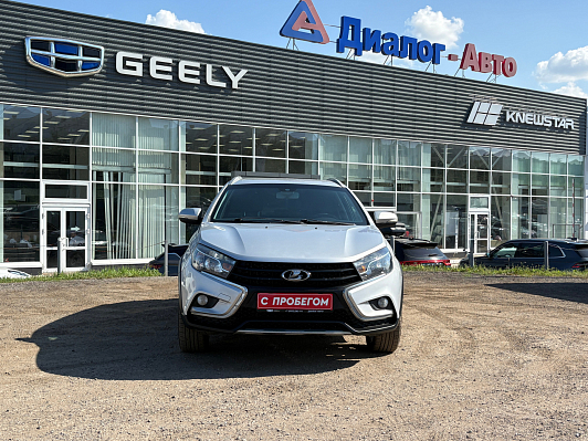 Lada (ВАЗ) Vesta Luxe, 2018 года, пробег 110355 км